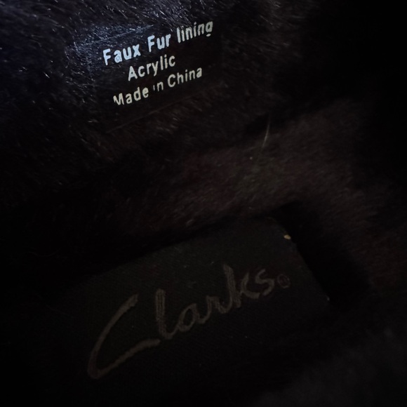 New Clarks Knit Cuff Faux Fur Lined Suede Cozy Slippers Holiday Warm Black 8 - Picture 10 of 10